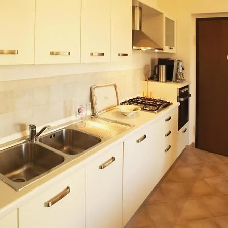 Ferienwohnung L'oleandro In Διαμέρισμα