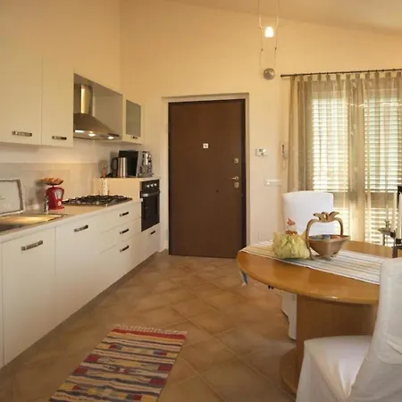 Ferienwohnung L'oleandro In Daire