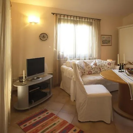 Ferienwohnung L'oleandro In *